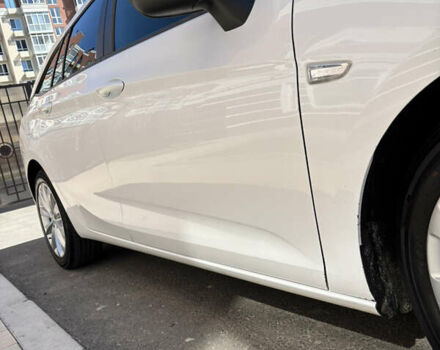 Белый Опель Астра, объемом двигателя 1.6 л и пробегом 205 тыс. км за 9900 $, фото 13 на Automoto.ua