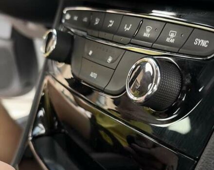 Белый Опель Астра, объемом двигателя 1.6 л и пробегом 229 тыс. км за 11900 $, фото 7 на Automoto.ua