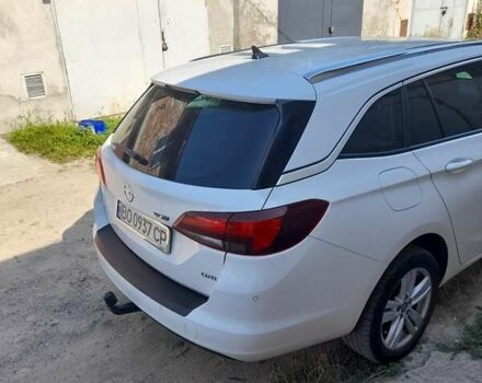 Білий Опель Астра, об'ємом двигуна 1.6 л та пробігом 212 тис. км за 10000 $, фото 8 на Automoto.ua