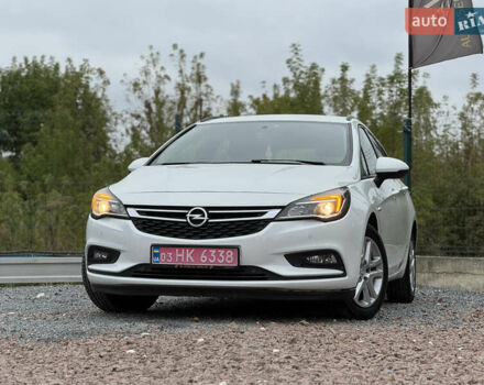 Белый Опель Астра, объемом двигателя 1.6 л и пробегом 182 тыс. км за 9999 $, фото 40 на Automoto.ua