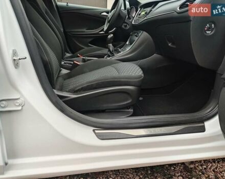 Белый Опель Астра, объемом двигателя 1.6 л и пробегом 184 тыс. км за 10000 $, фото 30 на Automoto.ua