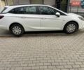 Белый Опель Астра, объемом двигателя 1.6 л и пробегом 258 тыс. км за 7500 $, фото 3 на Automoto.ua