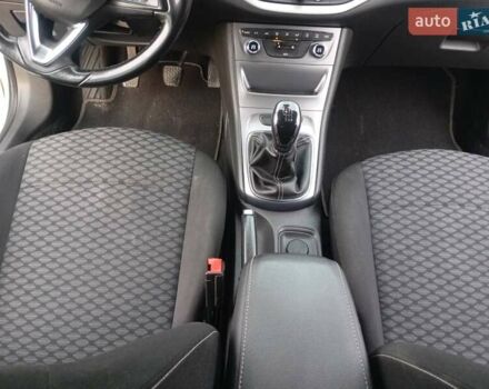 Білий Опель Астра, об'ємом двигуна 1.6 л та пробігом 203 тис. км за 9900 $, фото 9 на Automoto.ua