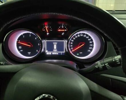 Опель Астра 2017 в Бердичеве на Automoto.ua Белый Опель Астра, объемом двигателя 1.6 л и пробегом 169 тыс. км за 8800 $, фото 9 на Automoto.ua