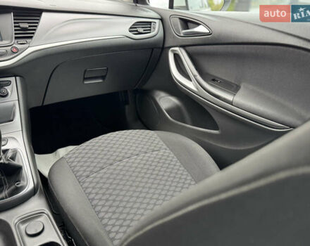 Белый Опель Астра, объемом двигателя 1.6 л и пробегом 182 тыс. км за 9999 $, фото 14 на Automoto.ua