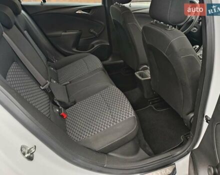 Белый Опель Астра, объемом двигателя 1.6 л и пробегом 184 тыс. км за 10000 $, фото 25 на Automoto.ua