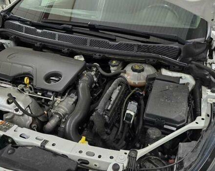 Опель Астра 2017 в Бердичеве на Automoto.ua Белый Опель Астра, объемом двигателя 1.6 л и пробегом 169 тыс. км за 8800 $, фото 19 на Automoto.ua