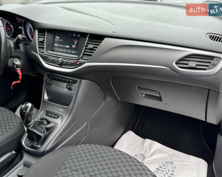 Белый Опель Астра, объемом двигателя 1.6 л и пробегом 182 тыс. км за 9999 $, фото 28 на Automoto.ua