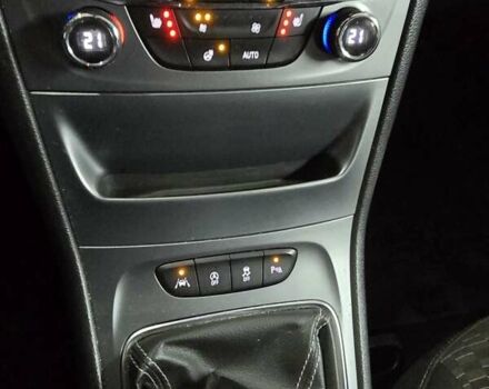 Опель Астра 2017 в Бердичеве на Automoto.ua Белый Опель Астра, объемом двигателя 1.6 л и пробегом 169 тыс. км за 8800 $, фото 10 на Automoto.ua