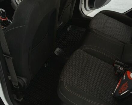 Білий Опель Астра, об'ємом двигуна 1.6 л та пробігом 179 тис. км за 13200 $, фото 18 на Automoto.ua