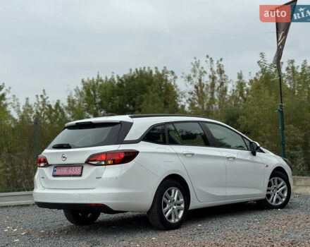 Белый Опель Астра, объемом двигателя 1.6 л и пробегом 182 тыс. км за 9999 $, фото 37 на Automoto.ua