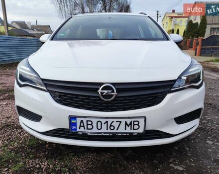 Белый Опель Астра, объемом двигателя 1.6 л и пробегом 184 тыс. км за 10000 $, фото 10 на Automoto.ua