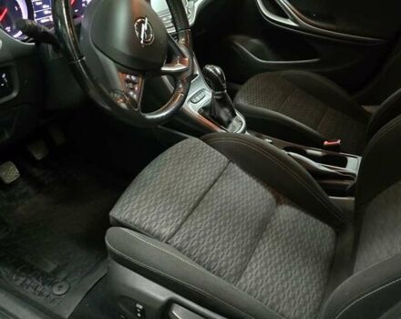 Опель Астра 2017 в Бердичеве на Automoto.ua Белый Опель Астра, объемом двигателя 1.6 л и пробегом 169 тыс. км за 8800 $, фото 13 на Automoto.ua