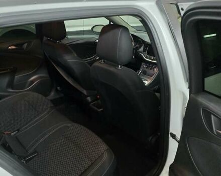 Опель Астра 2017 в Бердичеве на Automoto.ua Белый Опель Астра, объемом двигателя 1.6 л и пробегом 169 тыс. км за 8800 $, фото 20 на Automoto.ua