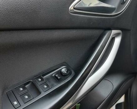 Білий Опель Астра, об'ємом двигуна 1.6 л та пробігом 212 тис. км за 10000 $, фото 28 на Automoto.ua