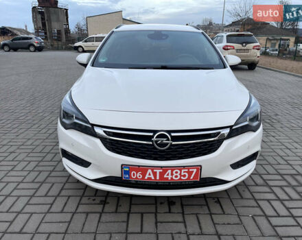 Білий Опель Астра, об'ємом двигуна 1.6 л та пробігом 189 тис. км за 10999 $, фото 3 на Automoto.ua