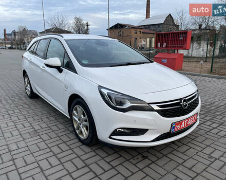 Білий Опель Астра, об'ємом двигуна 1.6 л та пробігом 189 тис. км за 10999 $, фото 4 на Automoto.ua