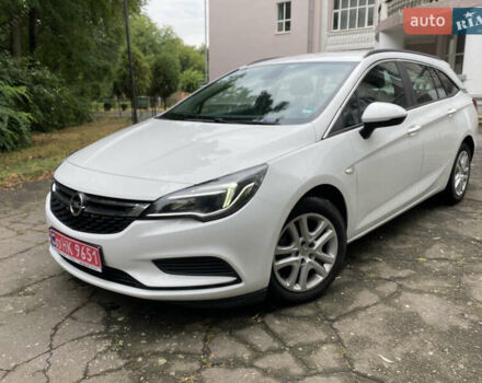 Белый Опель Астра, объемом двигателя 1.6 л и пробегом 221 тыс. км за 10800 $, фото 3 на Automoto.ua