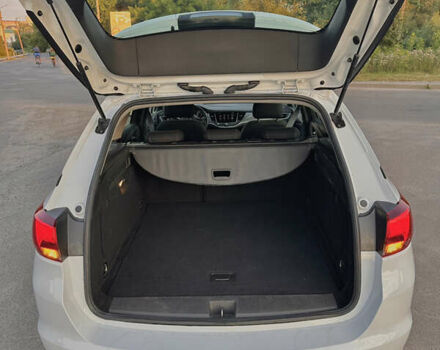 Белый Опель Астра, объемом двигателя 1.6 л и пробегом 205 тыс. км за 12795 $, фото 14 на Automoto.ua