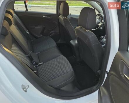 Белый Опель Астра, объемом двигателя 1.6 л и пробегом 178 тыс. км за 9999 $, фото 34 на Automoto.ua