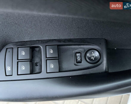 Білий Опель Астра, об'ємом двигуна 1.6 л та пробігом 189 тис. км за 10999 $, фото 32 на Automoto.ua