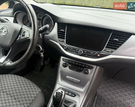 Білий Опель Астра, об'ємом двигуна 1.6 л та пробігом 182 тис. км за 10700 $, фото 28 на Automoto.ua