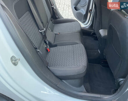 Білий Опель Астра, об'ємом двигуна 1.6 л та пробігом 189 тис. км за 10999 $, фото 27 на Automoto.ua