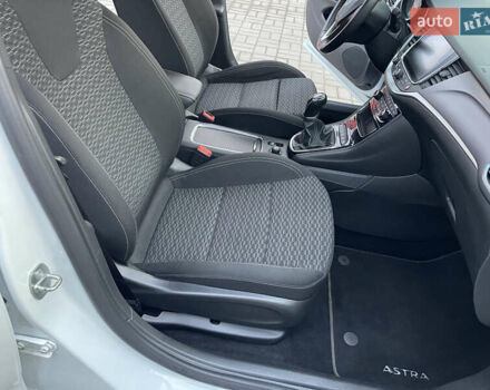 Білий Опель Астра, об'ємом двигуна 1.6 л та пробігом 189 тис. км за 10999 $, фото 23 на Automoto.ua