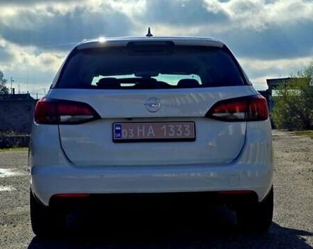 Білий Опель Астра, об'ємом двигуна 1.6 л та пробігом 132 тис. км за 12000 $, фото 6 на Automoto.ua