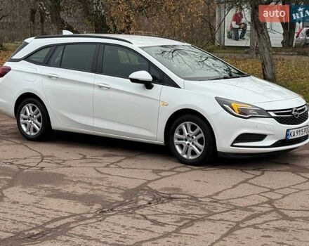 Белый Опель Астра, объемом двигателя 1.6 л и пробегом 248 тыс. км за 9700 $, фото 7 на Automoto.ua