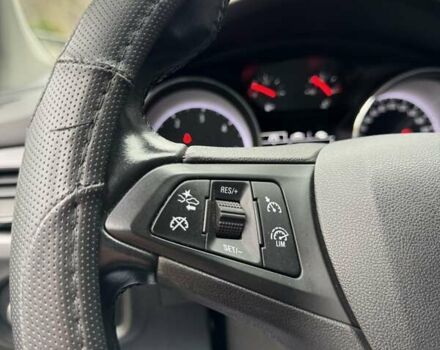 Белый Опель Астра, объемом двигателя 1.6 л и пробегом 223 тыс. км за 11000 $, фото 58 на Automoto.ua