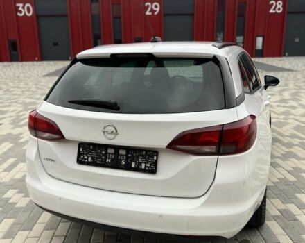 Білий Опель Астра, об'ємом двигуна 1.6 л та пробігом 185 тис. км за 11850 $, фото 9 на Automoto.ua