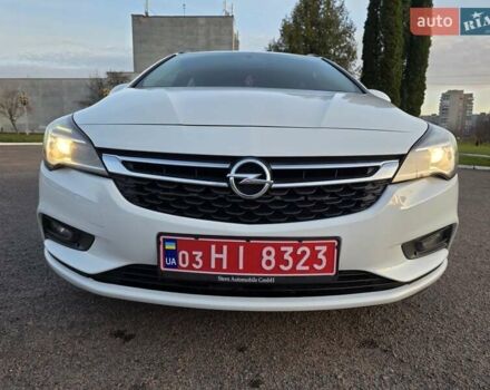 Белый Опель Астра, объемом двигателя 1.6 л и пробегом 178 тыс. км за 9999 $, фото 26 на Automoto.ua