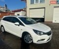Белый Опель Астра, объемом двигателя 1.6 л и пробегом 228 тыс. км за 9950 $, фото 4 на Automoto.ua