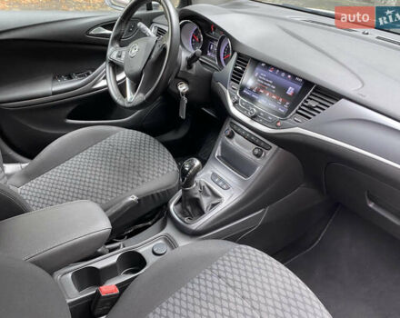 Белый Опель Астра, объемом двигателя 1.6 л и пробегом 221 тыс. км за 10600 $, фото 23 на Automoto.ua