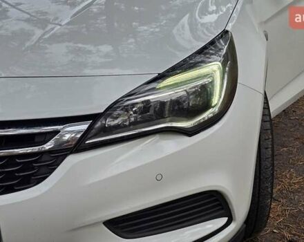 Опель Астра 2018 в Чернигове на Automoto.ua Белый Опель Астра, объемом двигателя 1.6 л и пробегом 248 тыс. км за 8999 $, фото 15 на Automoto.ua