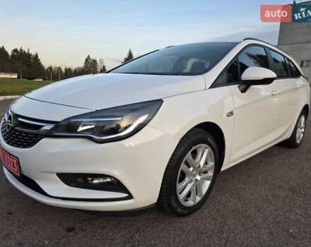 Белый Опель Астра, объемом двигателя 1.6 л и пробегом 178 тыс. км за 9999 $, фото 25 на Automoto.ua