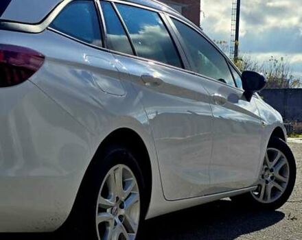 Білий Опель Астра, об'ємом двигуна 1.6 л та пробігом 132 тис. км за 12000 $, фото 5 на Automoto.ua