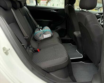 Белый Опель Астра, объемом двигателя 1.6 л и пробегом 248 тыс. км за 9700 $, фото 22 на Automoto.ua