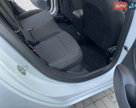 Білий Опель Астра, об'ємом двигуна 1.6 л та пробігом 189 тис. км за 10900 $, фото 26 на Automoto.ua