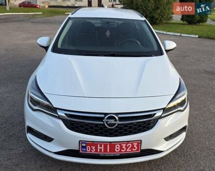 Белый Опель Астра, объемом двигателя 1.6 л и пробегом 178 тыс. км за 9999 $, фото 2 на Automoto.ua