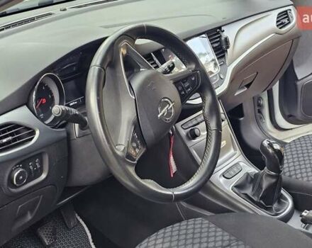 Опель Астра 2018 в Чернигове на Automoto.ua Белый Опель Астра, объемом двигателя 1.6 л и пробегом 248 тыс. км за 8999 $, фото 18 на Automoto.ua