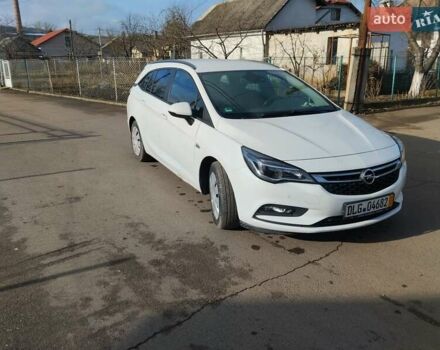 Белый Опель Астра, объемом двигателя 1.6 л и пробегом 175 тыс. км за 10500 $, фото 1 на Automoto.ua