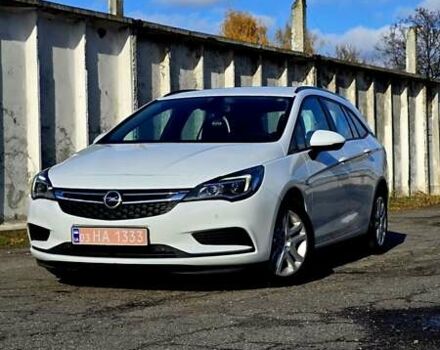 Білий Опель Астра, об'ємом двигуна 1.6 л та пробігом 132 тис. км за 12000 $, фото 1 на Automoto.ua