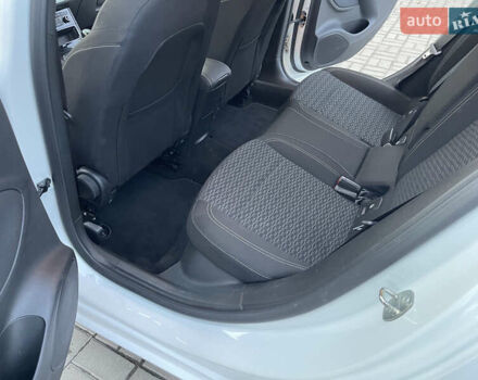 Білий Опель Астра, об'ємом двигуна 1.6 л та пробігом 189 тис. км за 10999 $, фото 20 на Automoto.ua