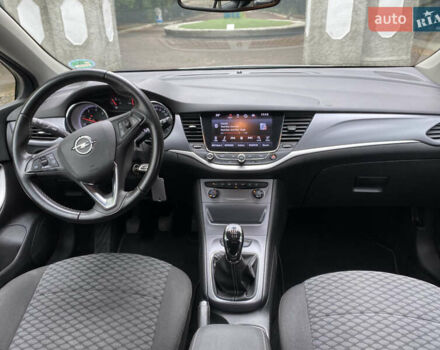 Белый Опель Астра, объемом двигателя 1.6 л и пробегом 221 тыс. км за 10600 $, фото 27 на Automoto.ua