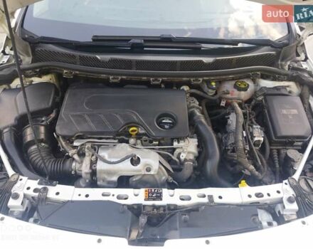 Белый Опель Астра, объемом двигателя 1.6 л и пробегом 85 тыс. км за 11500 $, фото 2 на Automoto.ua