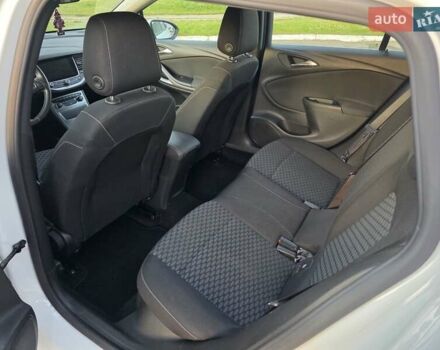 Белый Опель Астра, объемом двигателя 1.6 л и пробегом 178 тыс. км за 9999 $, фото 30 на Automoto.ua