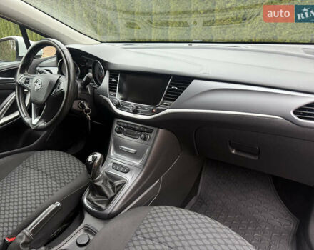 Білий Опель Астра, об'ємом двигуна 1.6 л та пробігом 182 тис. км за 10700 $, фото 37 на Automoto.ua