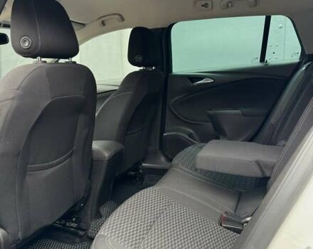 Белый Опель Астра, объемом двигателя 1.6 л и пробегом 223 тыс. км за 11000 $, фото 49 на Automoto.ua